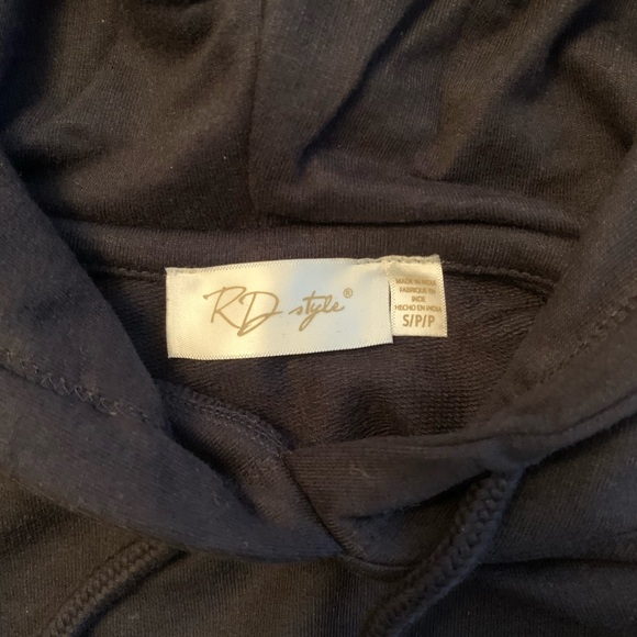 New RD Style The South of Seoul Crop Hoodie - Picture 4 of 7